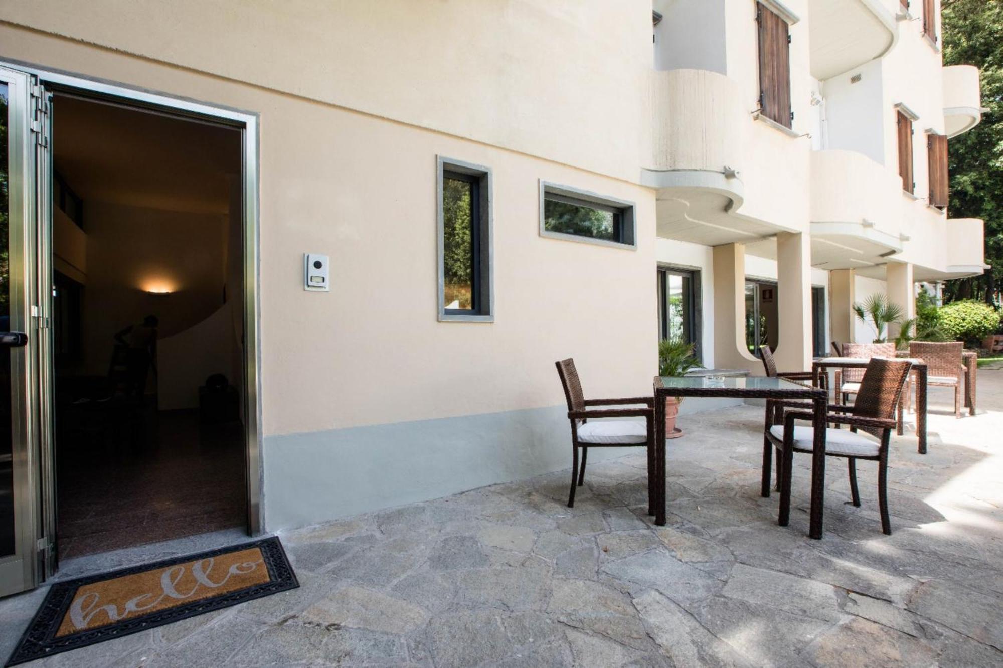 La Tavernetta Dei Ronchi Marina di Massa Bagian luar foto