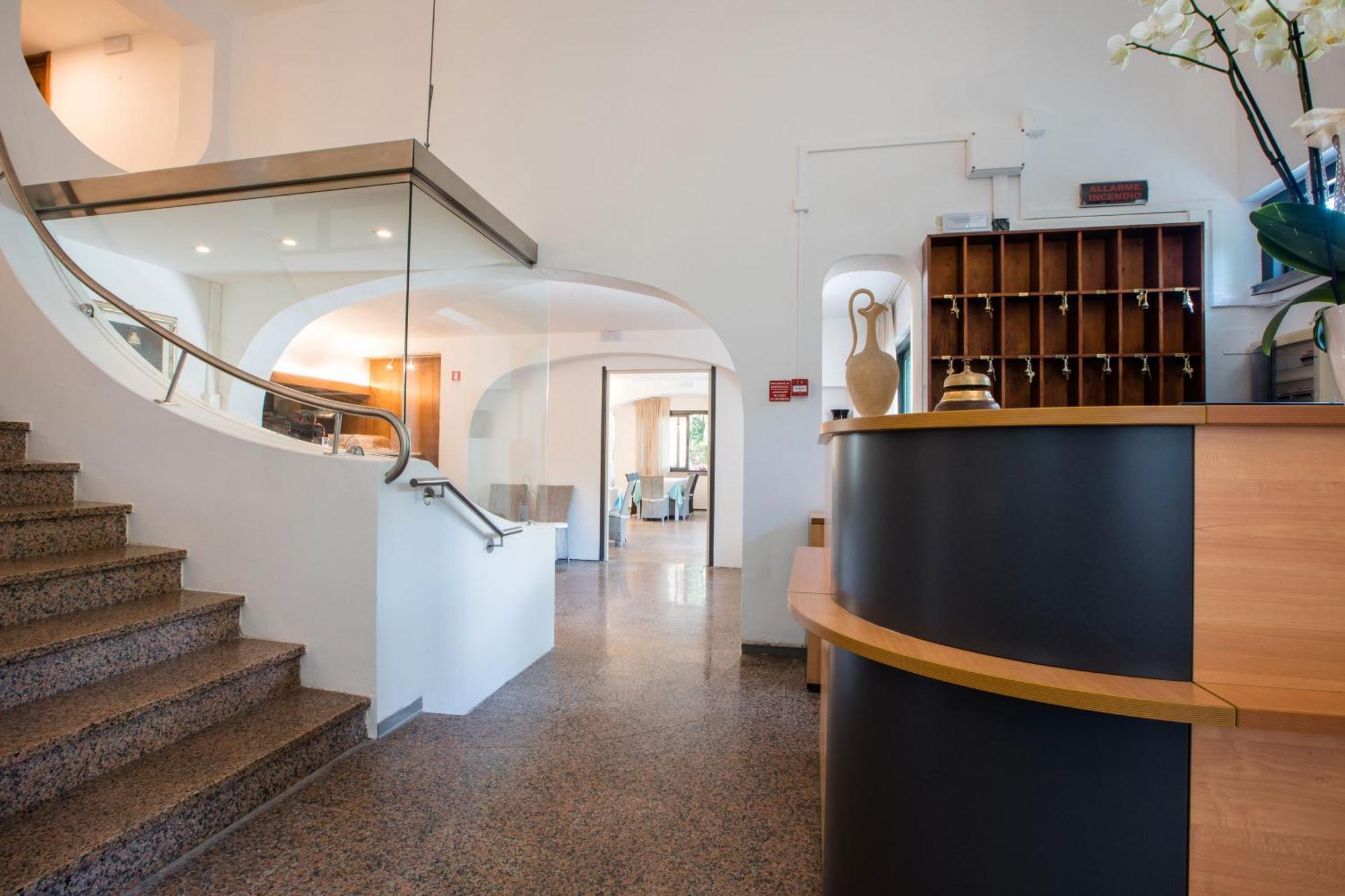 La Tavernetta Dei Ronchi Marina di Massa Bagian luar foto