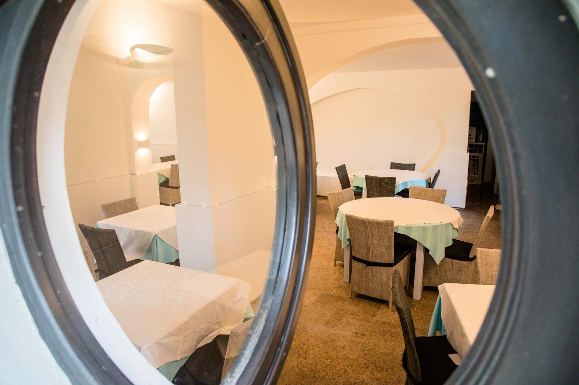 La Tavernetta Dei Ronchi Marina di Massa Bagian luar foto